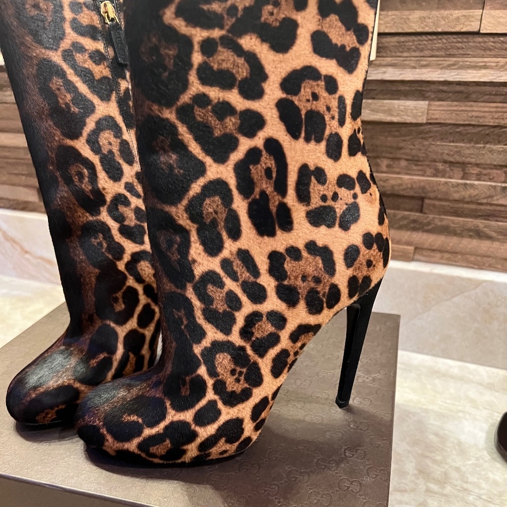 Gucci boots